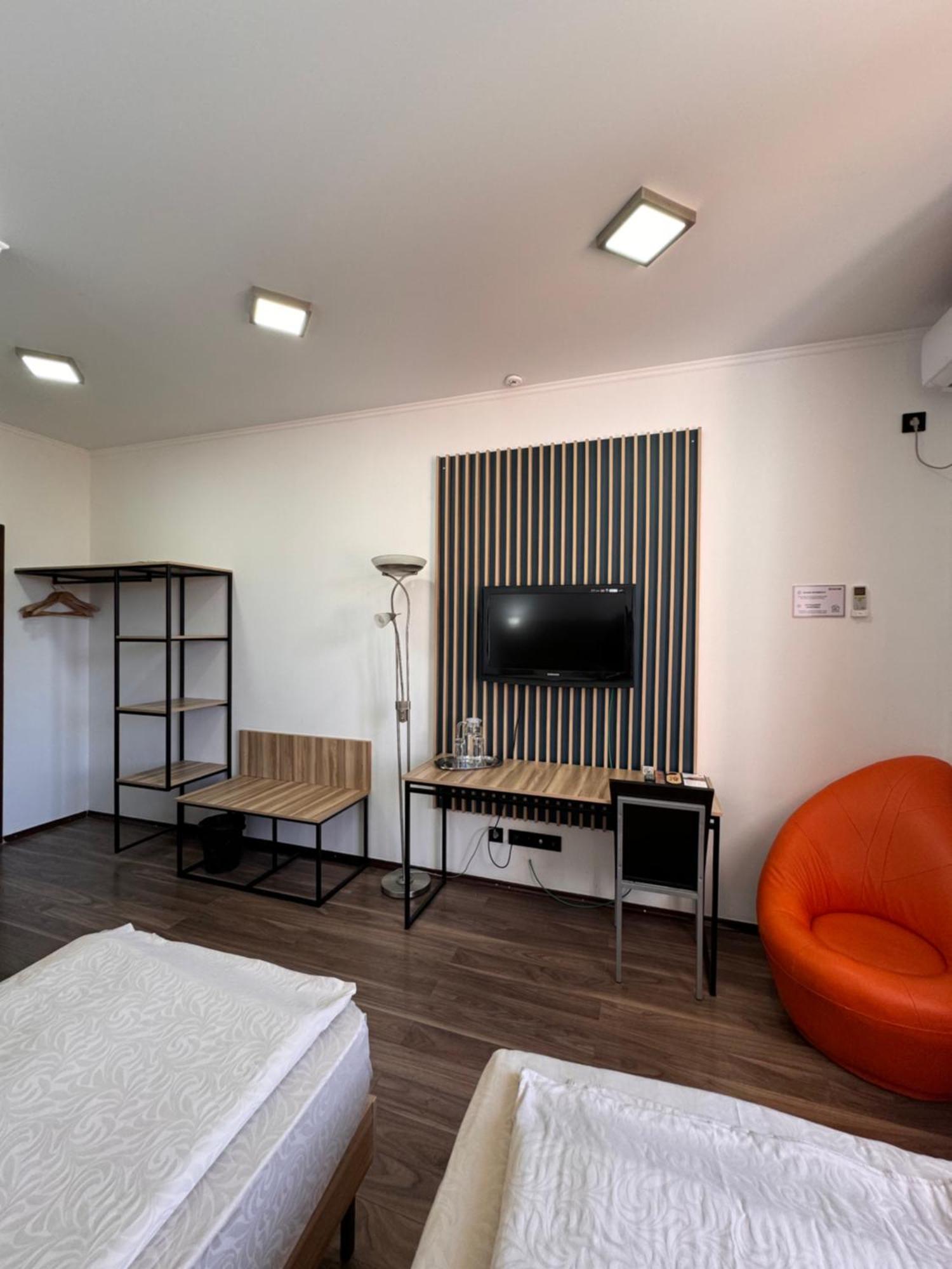 Amir Hotel 카라콜 외부 사진